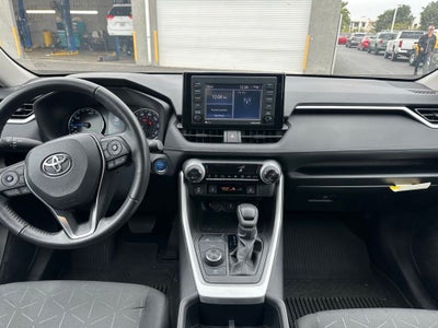 2022 Toyota RAV4 Hybrid XLE