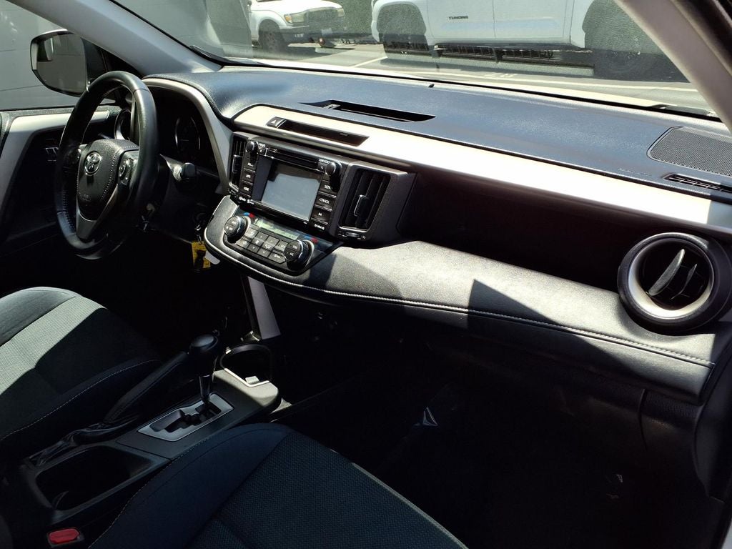 2016 Toyota RAV4 XLE