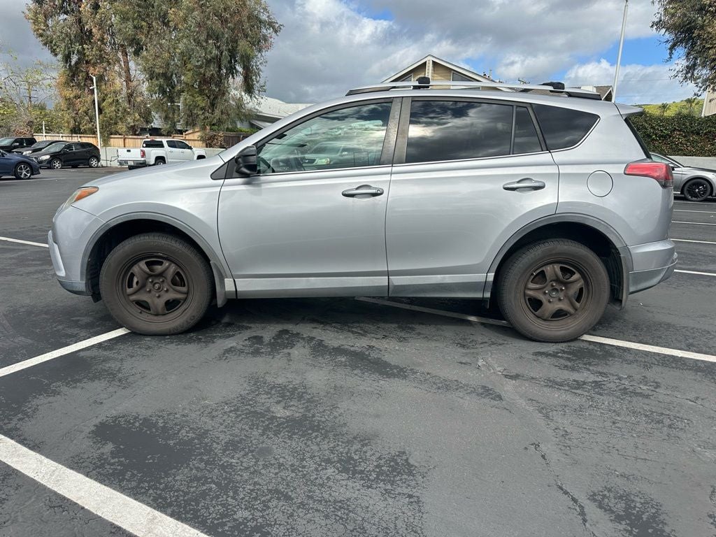 2016 Toyota RAV4 LE