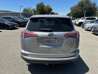2018 Toyota RAV4 LE