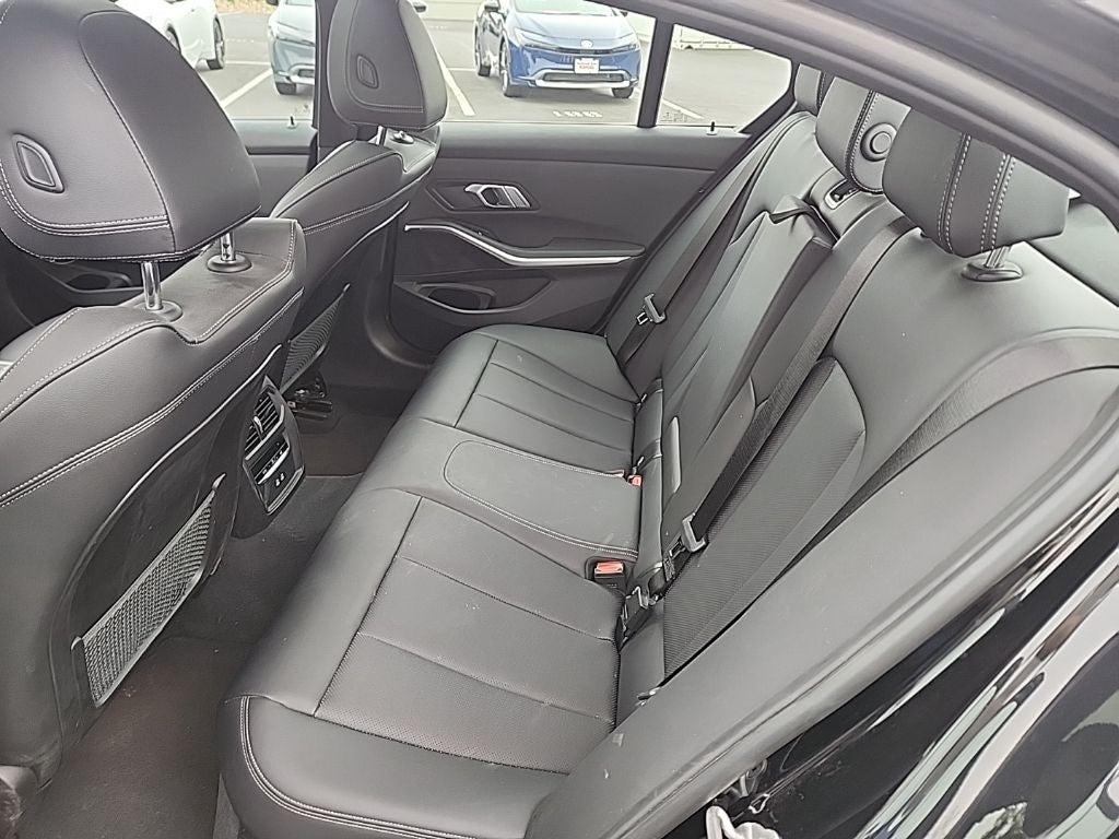 2022 BMW 3 Series 330e iPerformance