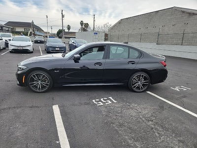 2022 BMW 3 Series 330e iPerformance