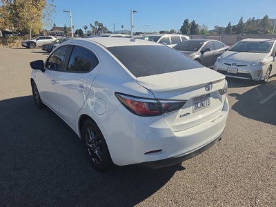 2019 Toyota Yaris LE