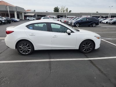2018 Mazda Mazda3 Touring