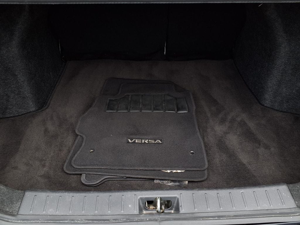 2021 Nissan Versa 1.6 SV