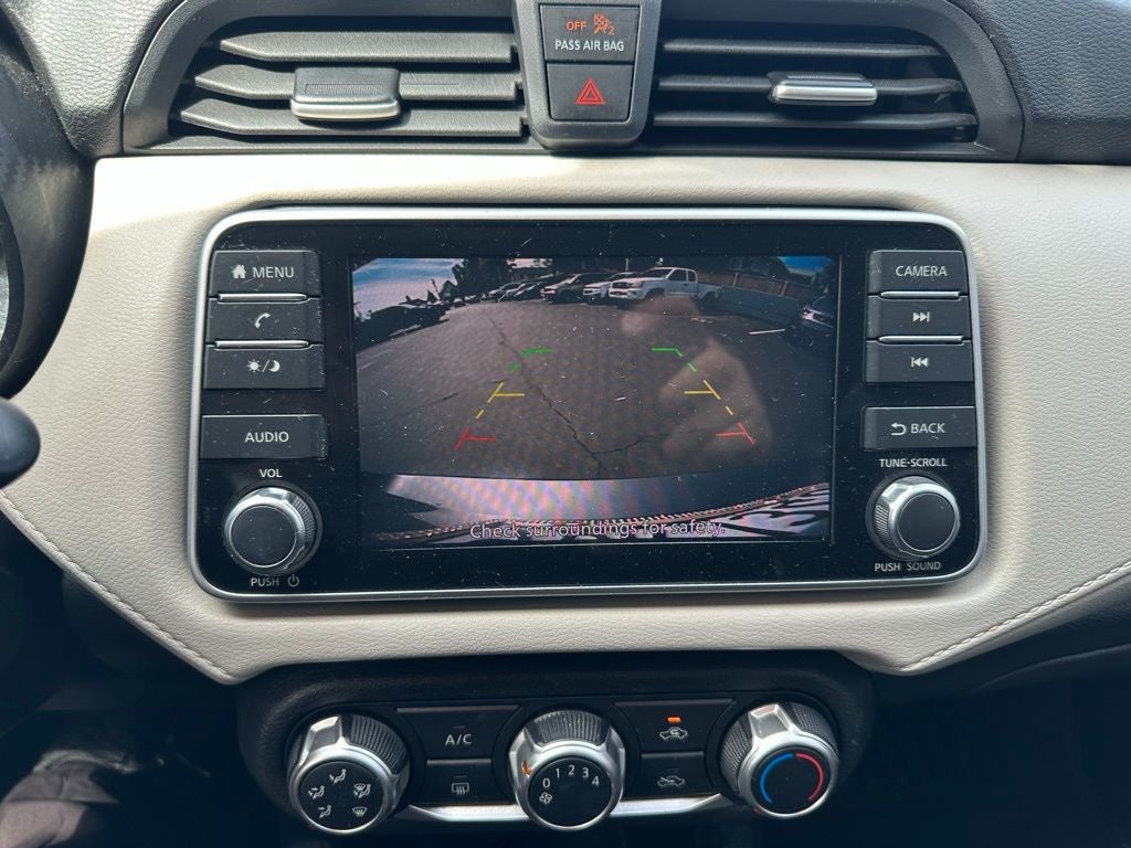 2021 Nissan Versa 1.6 SV