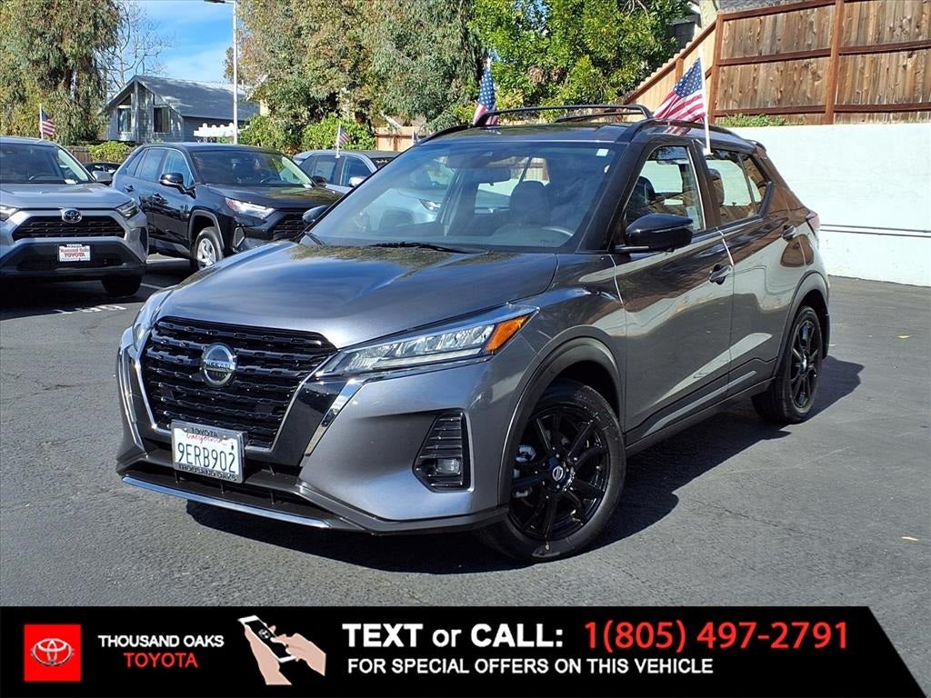 2021 Nissan Kicks SR