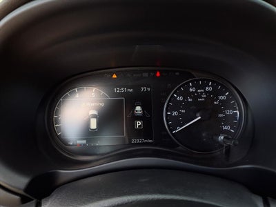 2021 Nissan Kicks SR