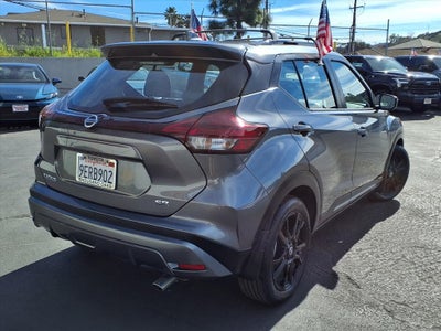 2021 Nissan Kicks SR