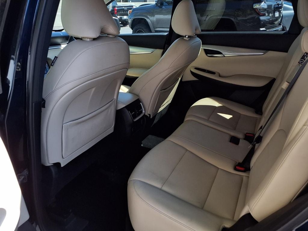 2021 INFINITI QX50 LUXE