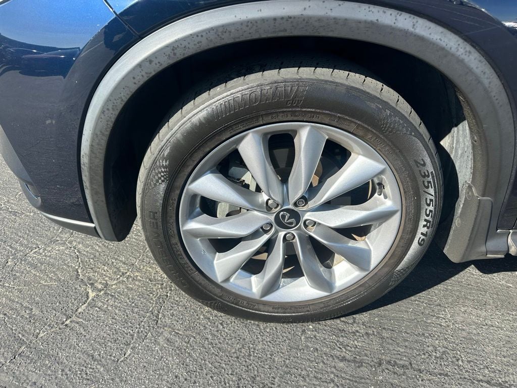 2021 INFINITI QX50 LUXE