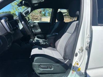 2020 Toyota Tacoma TRD Sport V6