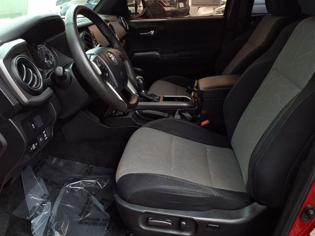 2023 Toyota Tacoma TRD Sport V6