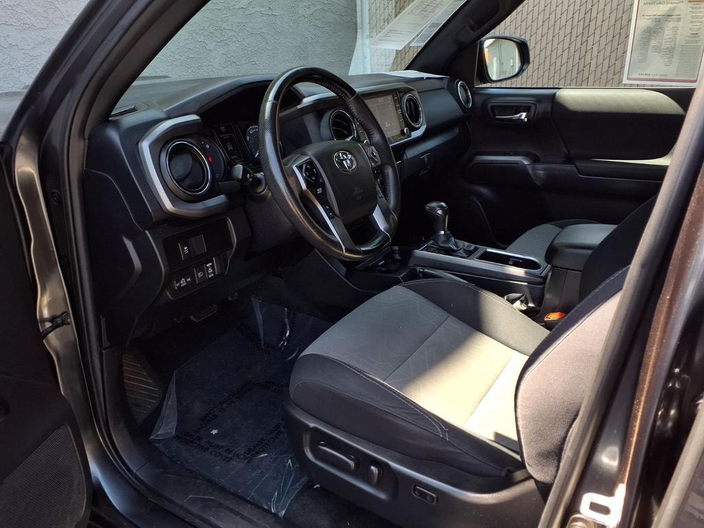 2023 Toyota Tacoma TRD Sport V6