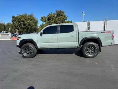 2022 Toyota Tacoma TRD Off-Road V6