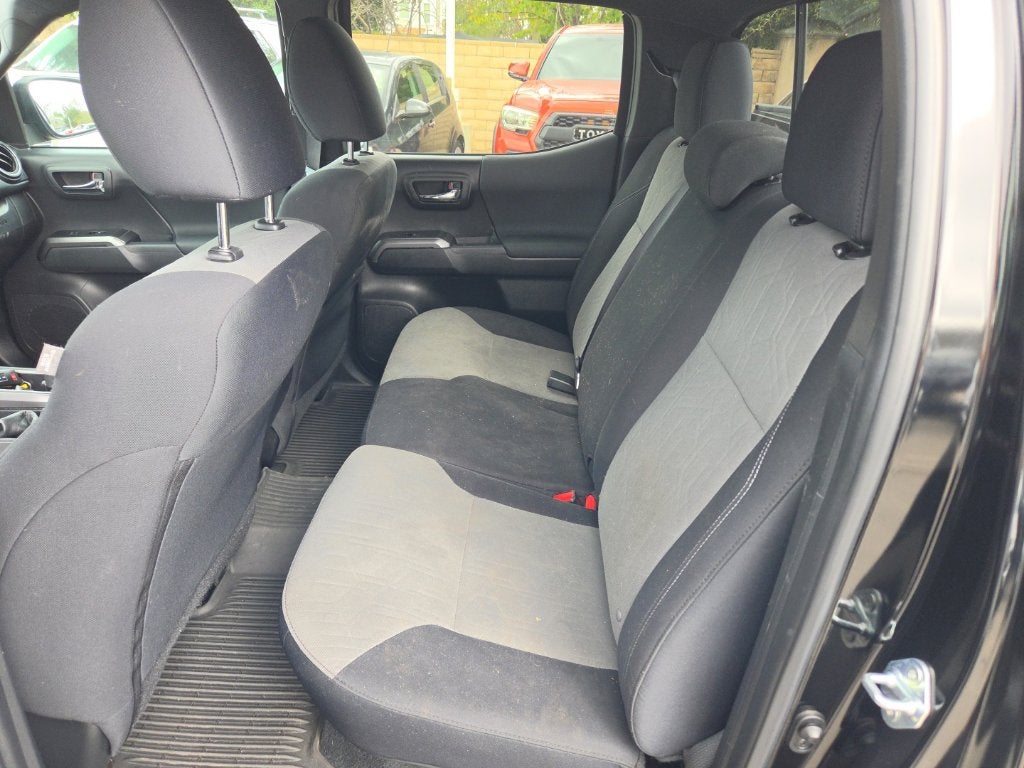 2023 Toyota Tacoma TRD Sport V6