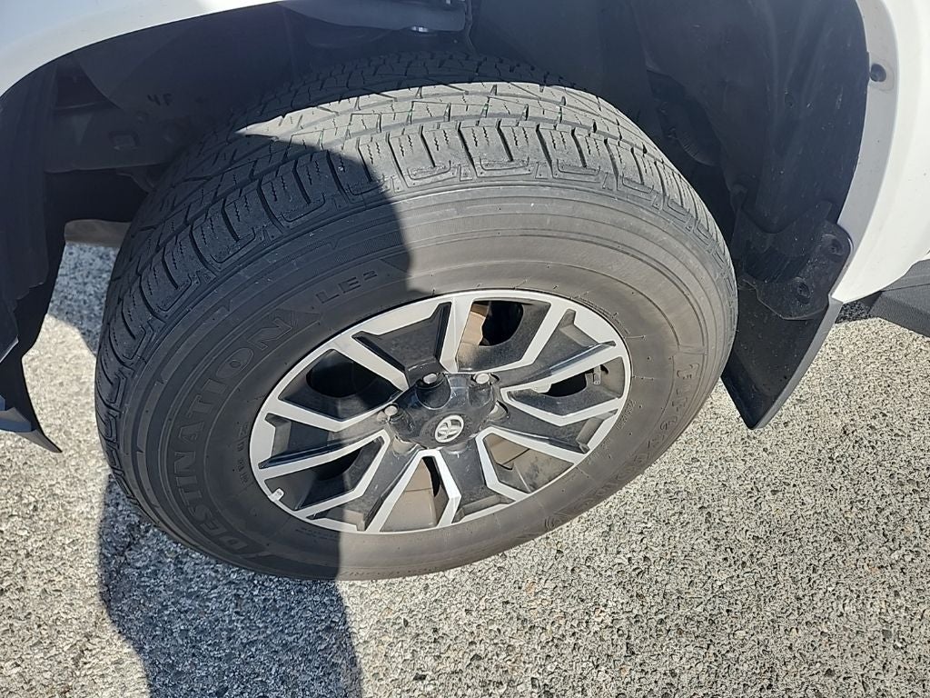 2023 Toyota Tacoma TRD Sport V6