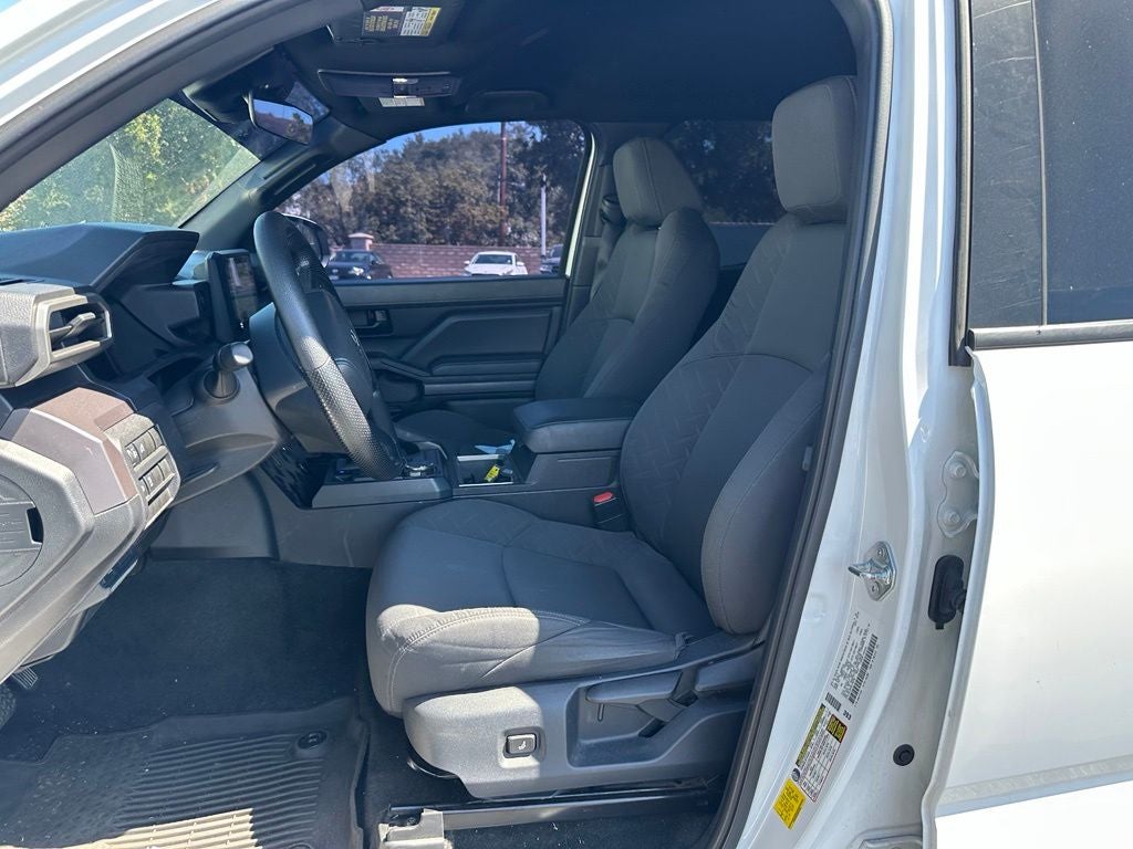 2025 Toyota Tacoma SR5