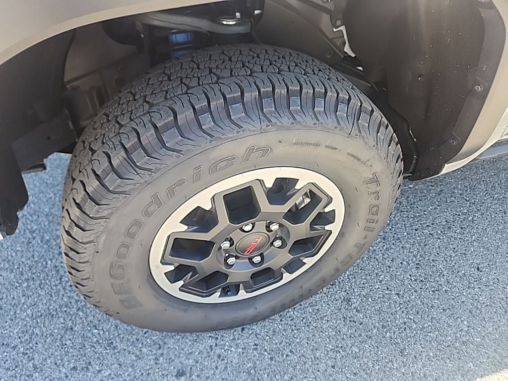 2025 Toyota Tacoma TRD Off-Road