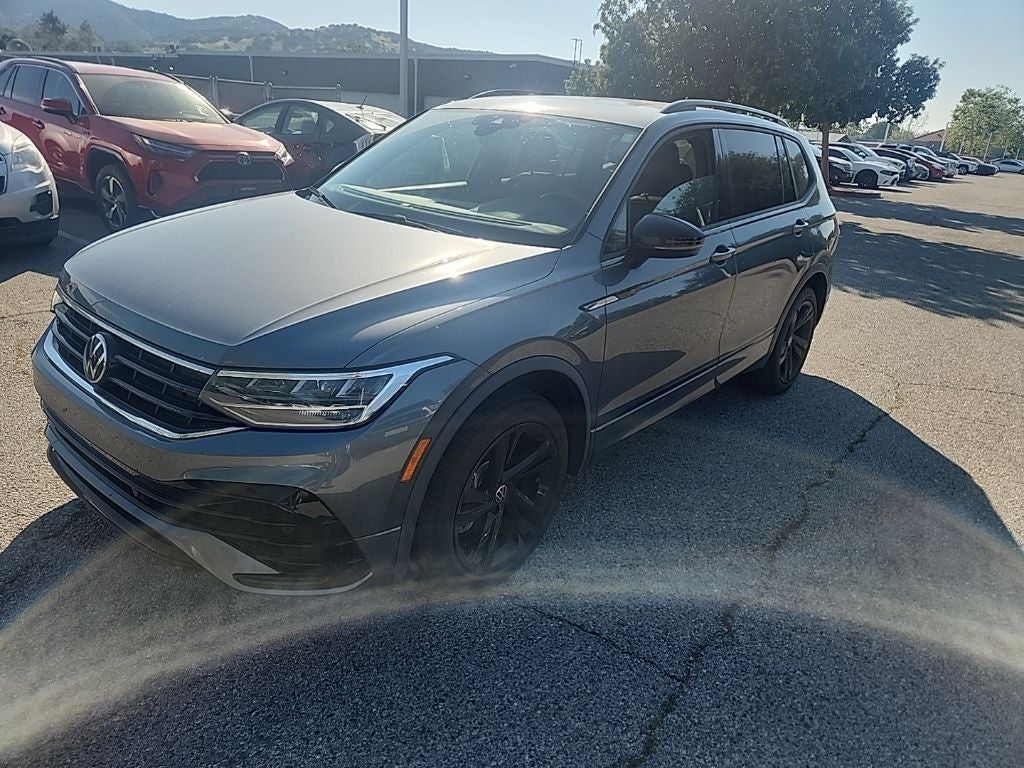 2023 Volkswagen Tiguan 2.0T SE R-Line Black