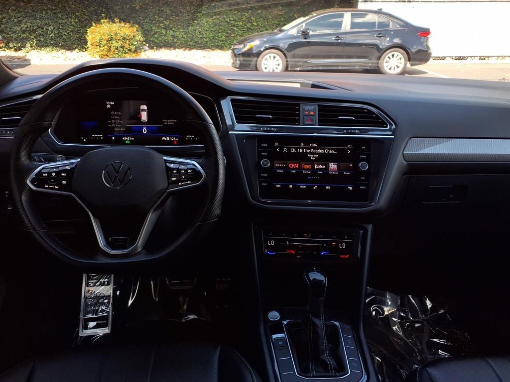 2023 Volkswagen Tiguan 2.0T SE R-Line Black