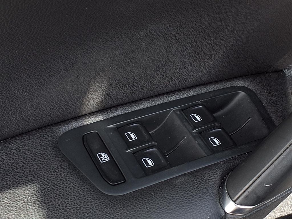 2015 Volkswagen Golf SportWagen SE