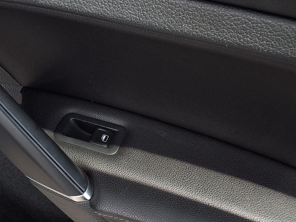 2015 Volkswagen Golf SportWagen SE