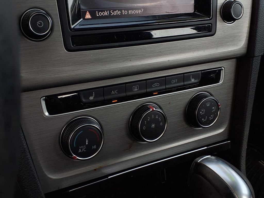 2015 Volkswagen Golf SportWagen SE