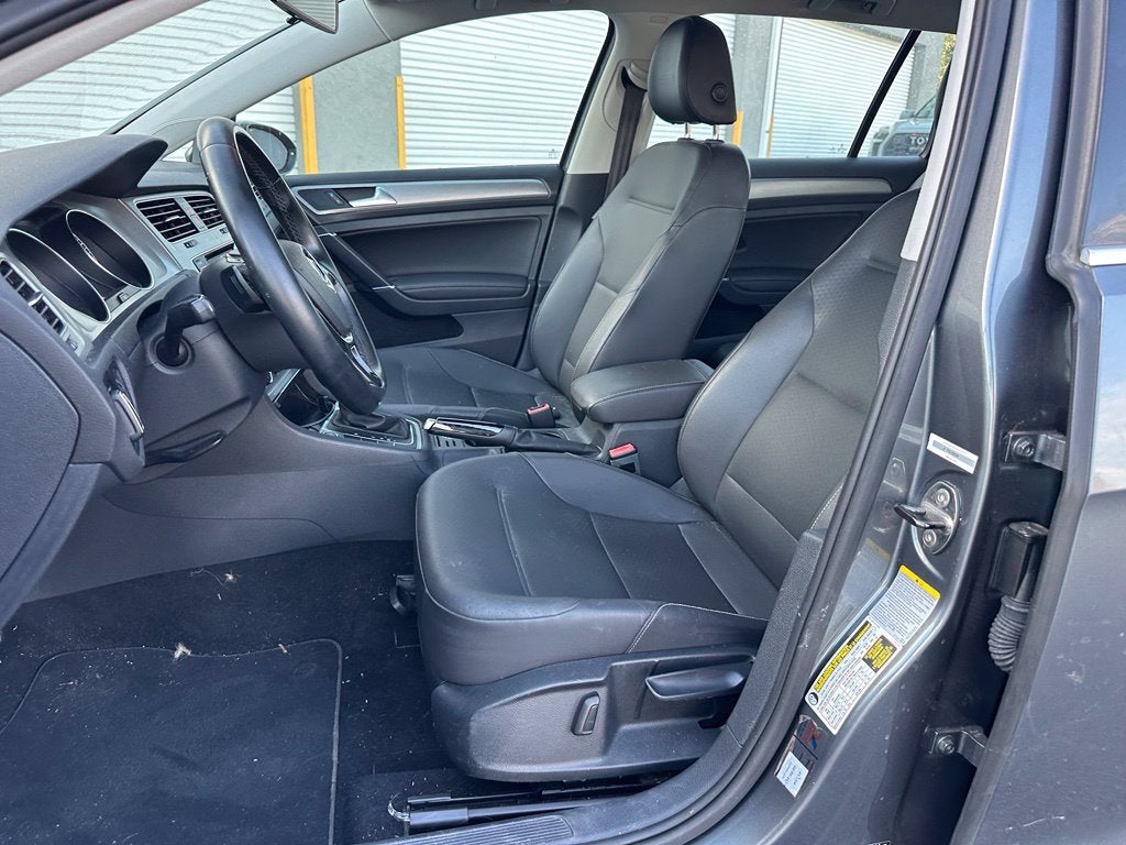2015 Volkswagen Golf SportWagen S