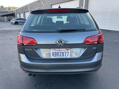 2015 Volkswagen Golf SportWagen S