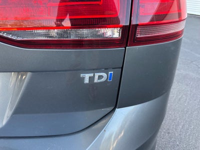 2015 Volkswagen Golf SportWagen S