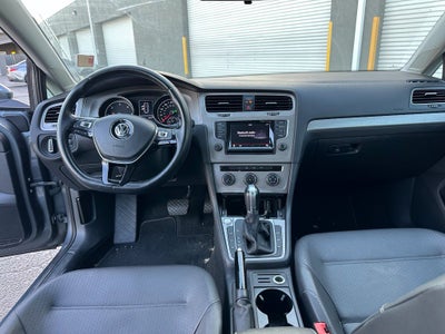 2015 Volkswagen Golf SportWagen S