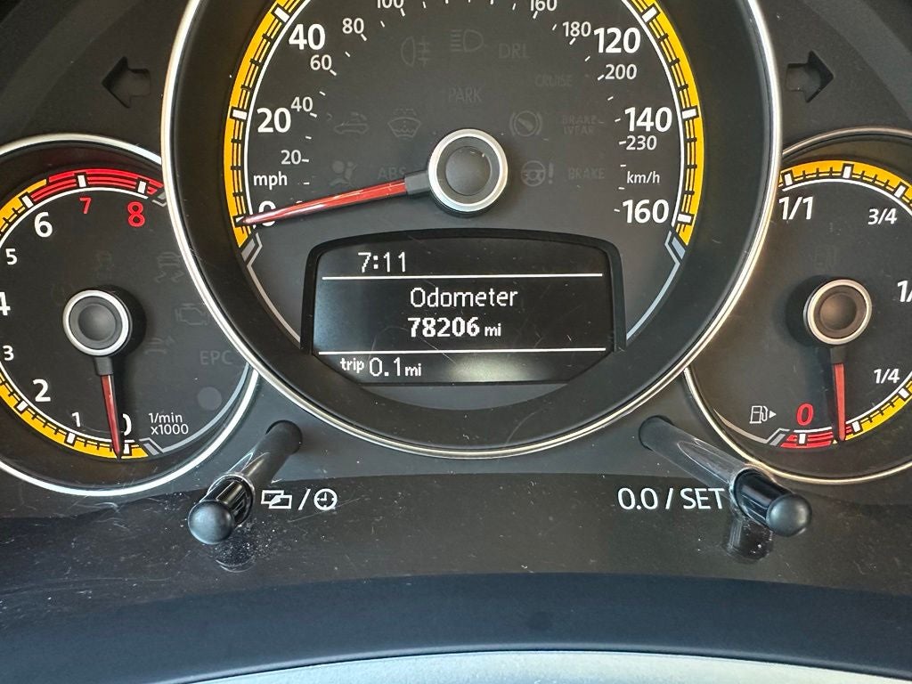 2017 Volkswagen Beetle 1.8T Dune