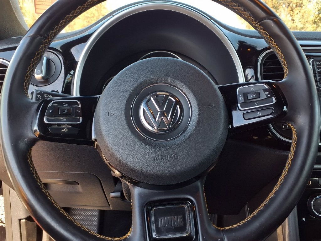 2017 Volkswagen Beetle 1.8T Dune