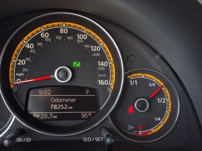 2017 Volkswagen Beetle 1.8T Dune