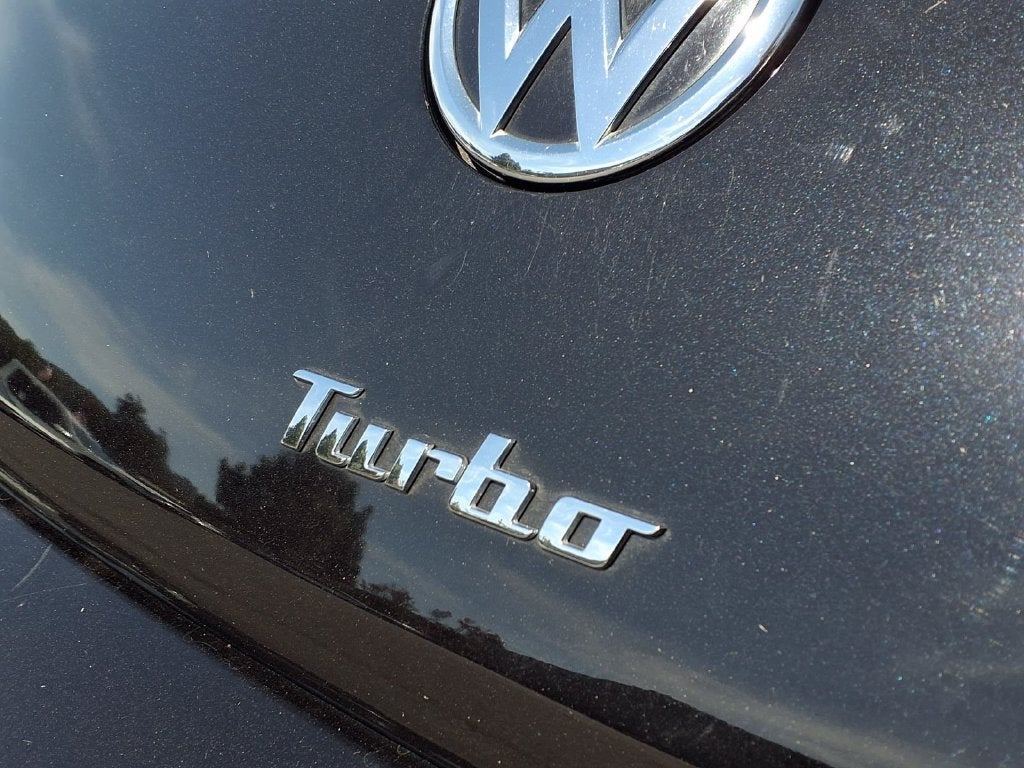 2017 Volkswagen Beetle 1.8T Dune