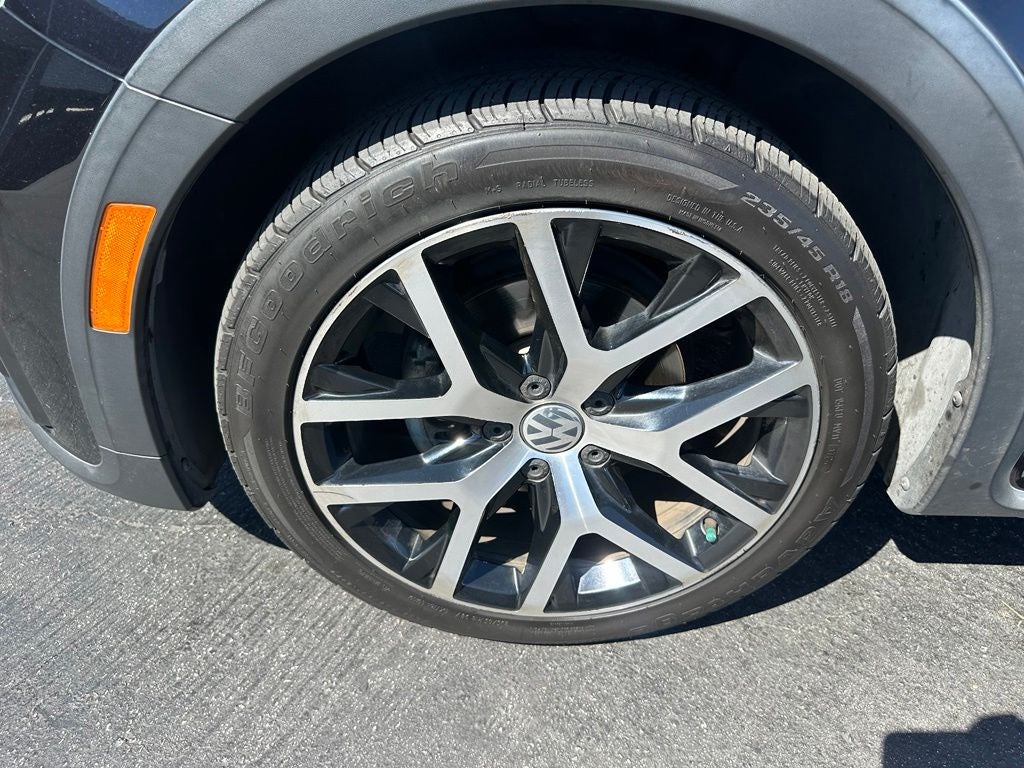 2017 Volkswagen Beetle 1.8T Dune