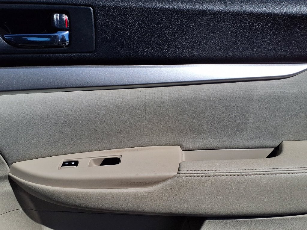 2012 Subaru Outback 2.5i