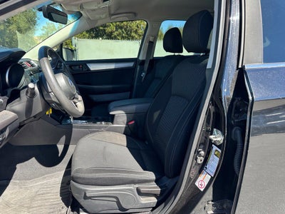 2019 Subaru Outback 2.5i