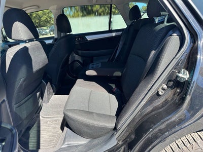 2019 Subaru Outback 2.5i
