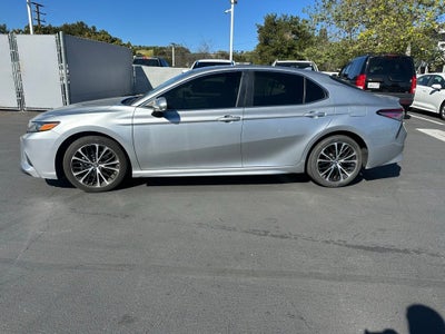 2019 Toyota Camry SE