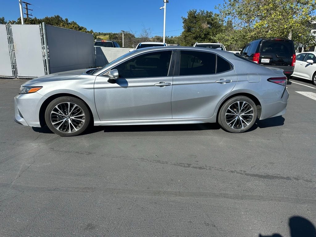 2019 Toyota Camry SE