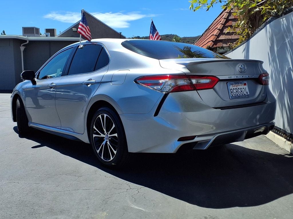 2018 Toyota Camry SE