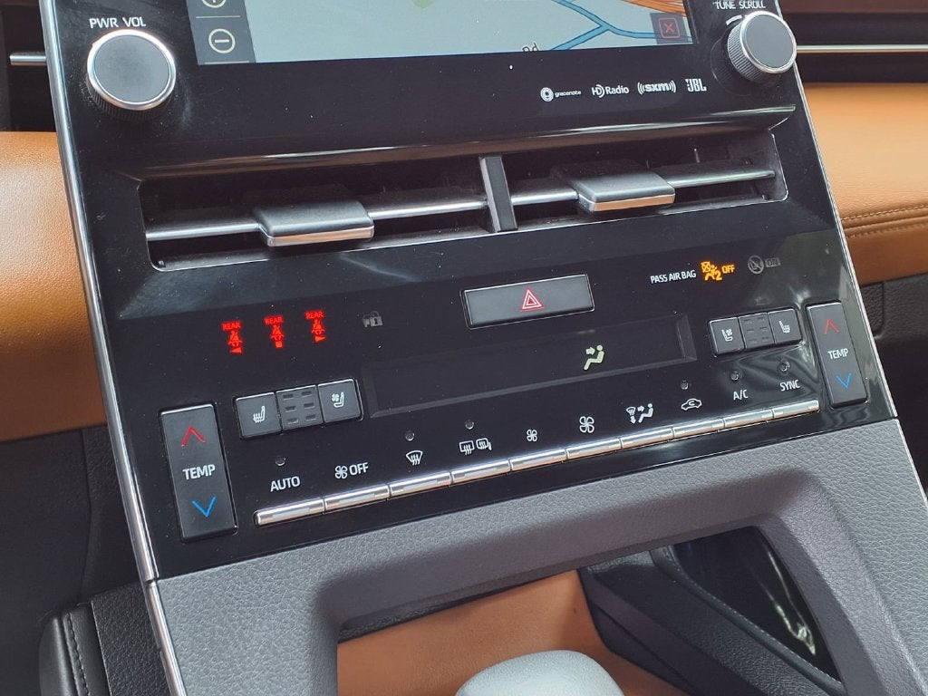 2019 Toyota Avalon Hybrid Limited