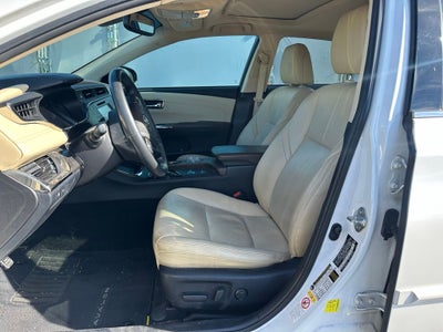 2017 Toyota Avalon Hybrid XLE Premium