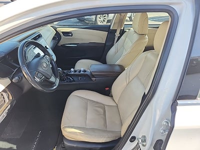 2017 Toyota Avalon Hybrid XLE Premium