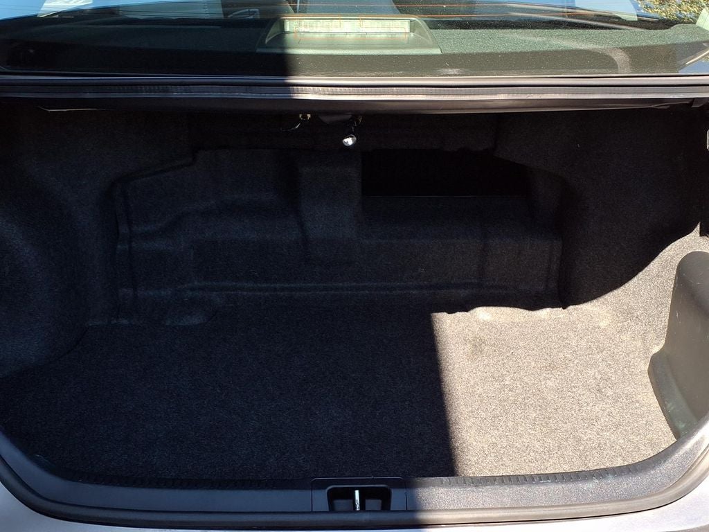 2017 Toyota Camry Hybrid XLE