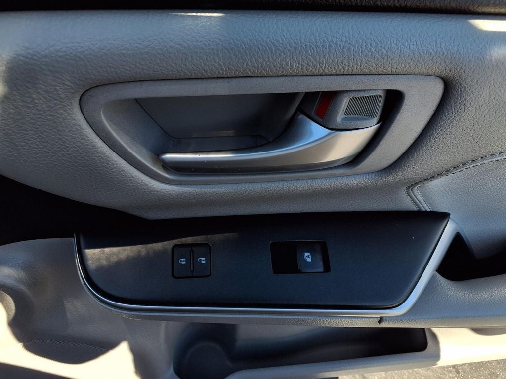 2017 Toyota Camry Hybrid XLE