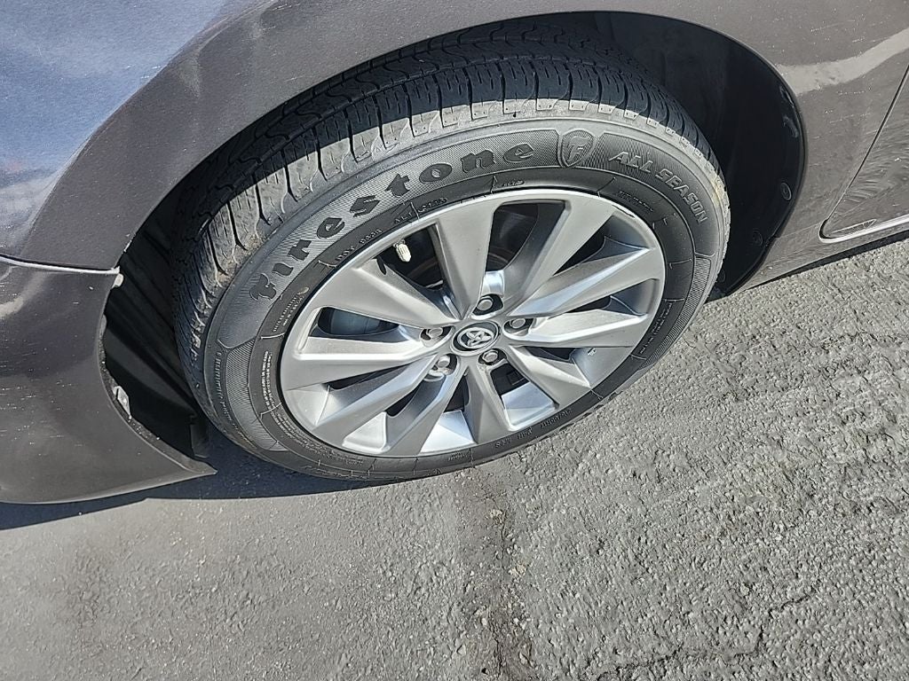 2017 Toyota Camry Hybrid XLE