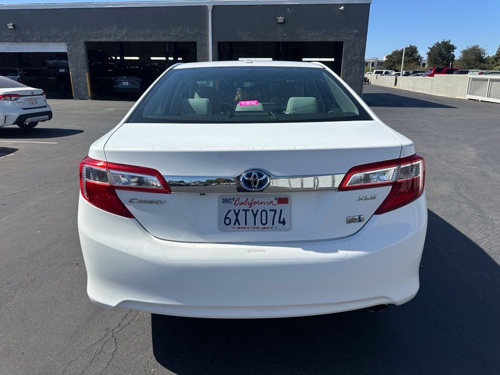 2012 Toyota Camry Hybrid XLE